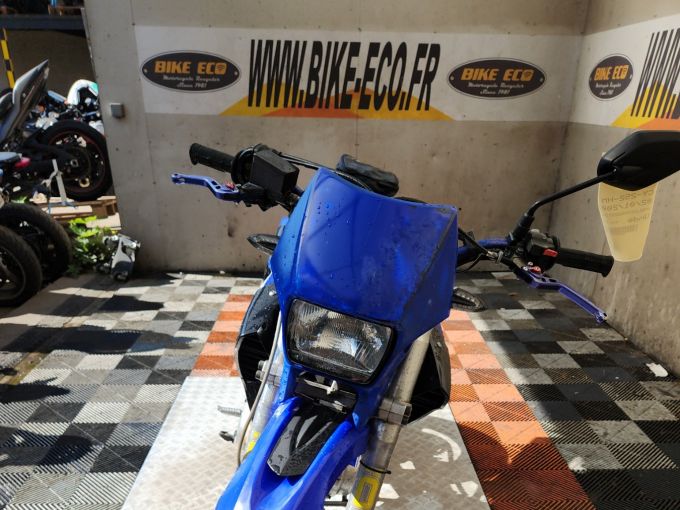 YAMAHA XTE 4