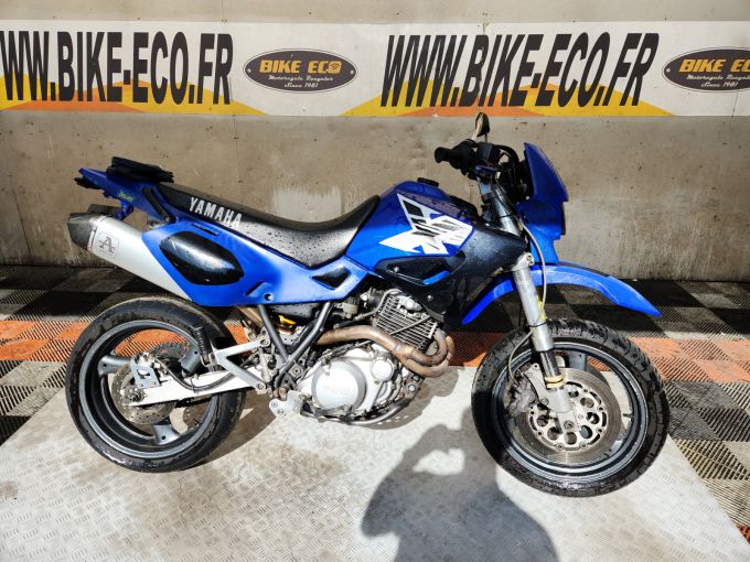 YAMAHA XTE 4