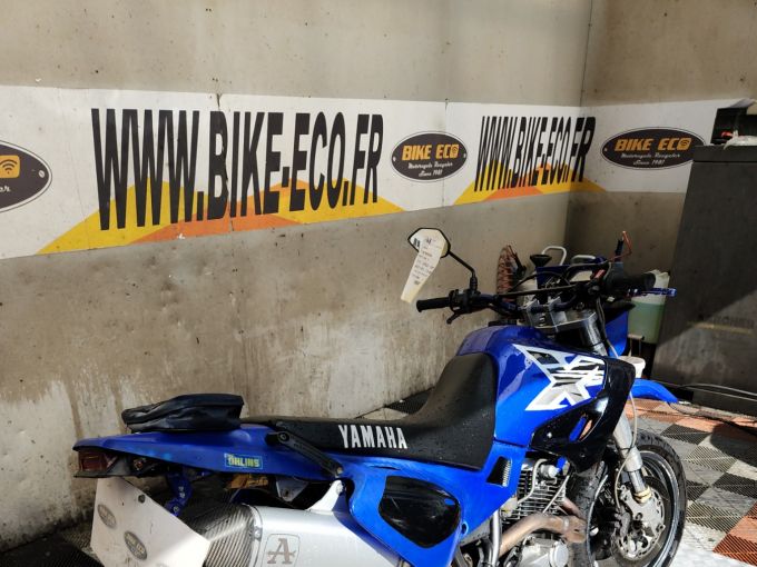 YAMAHA XTE 4