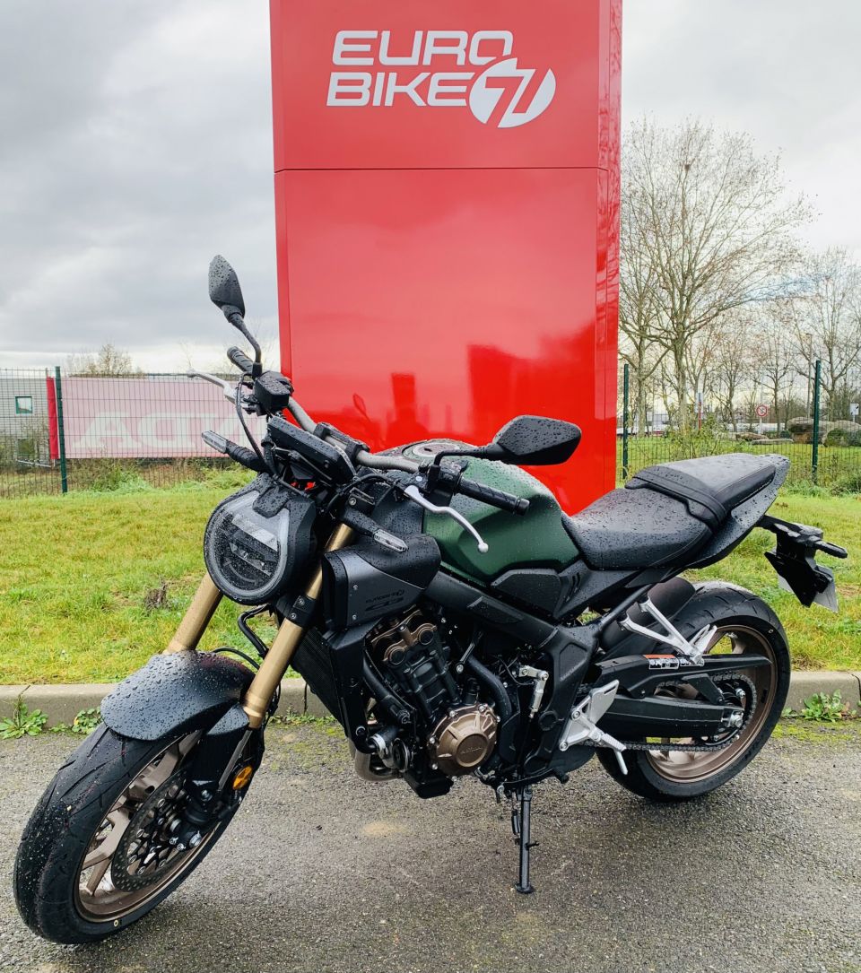 HONDA CB650R Neo Sports Café 4