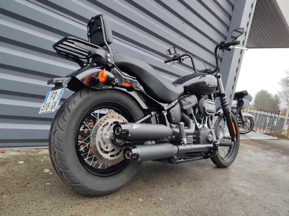 HARLEY-DAVIDSON SOFTAIL STREET BOB 1745 4