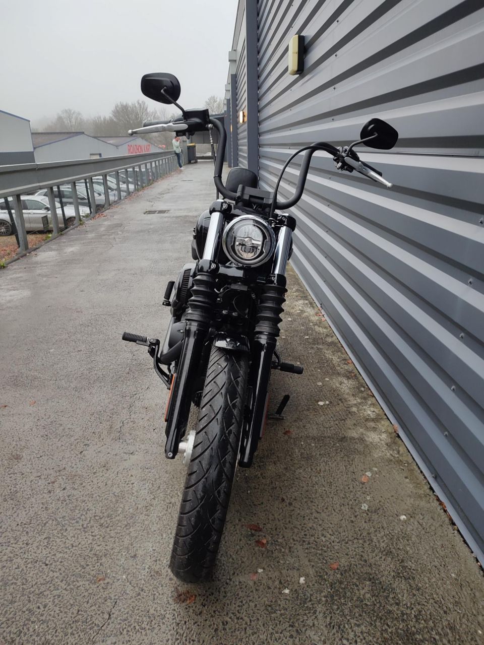 HARLEY-DAVIDSON SOFTAIL STREET BOB 1745 4