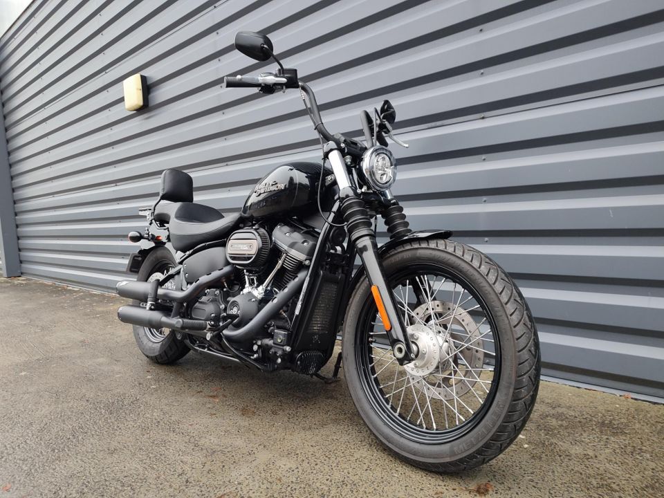 HARLEY-DAVIDSON SOFTAIL STREET BOB 1745 4