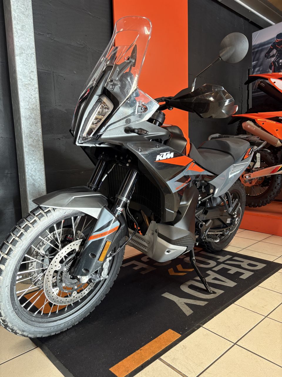 KTM 890 ADVENTURE 4