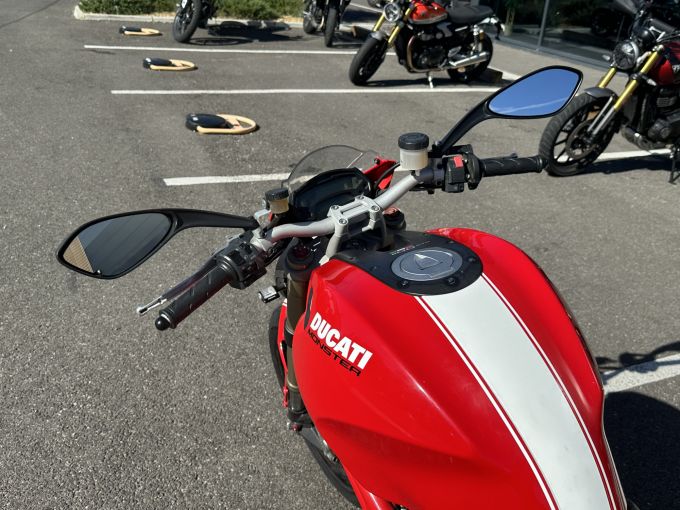 DUCATI 1100EVO MONSTER 4