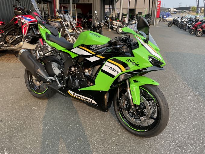 KAWASAKI ZX-6R 636 4