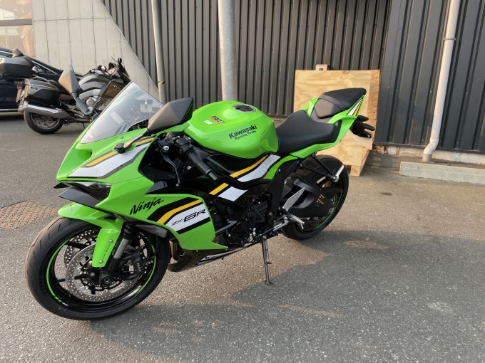 KAWASAKI ZX-6R 636 4