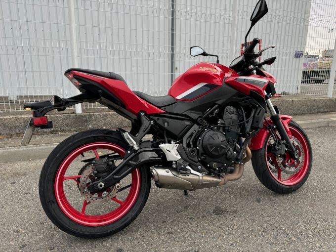 KAWASAKI Z 650 4