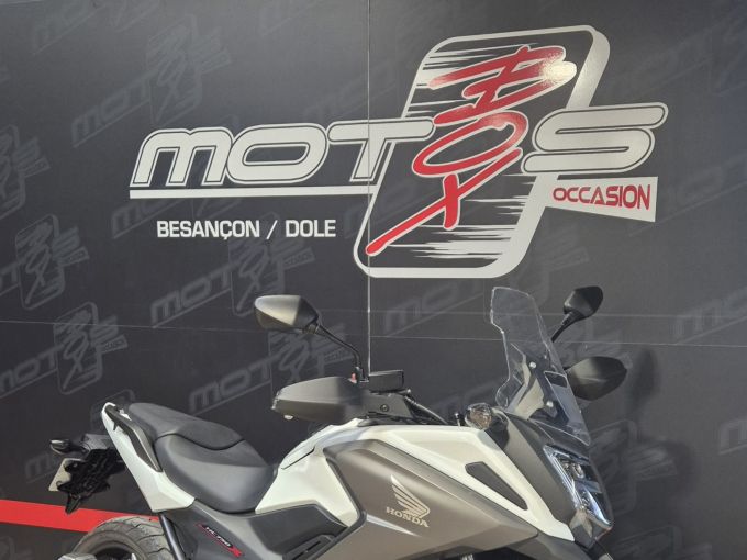 HONDA NC 750 X 4