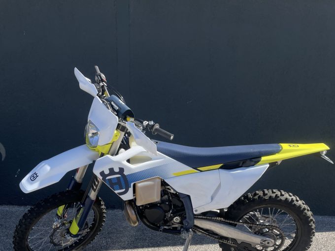 HUSQVARNA TE 300 4