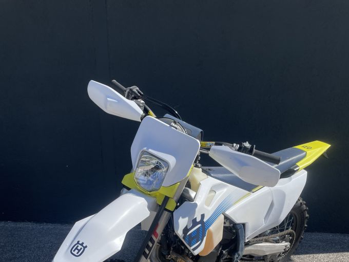 HUSQVARNA TE 300 4