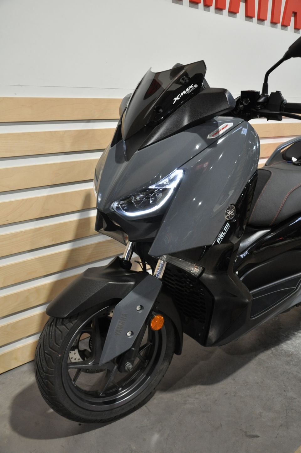 YAMAHA X-MAX 125 TECH MAX 4