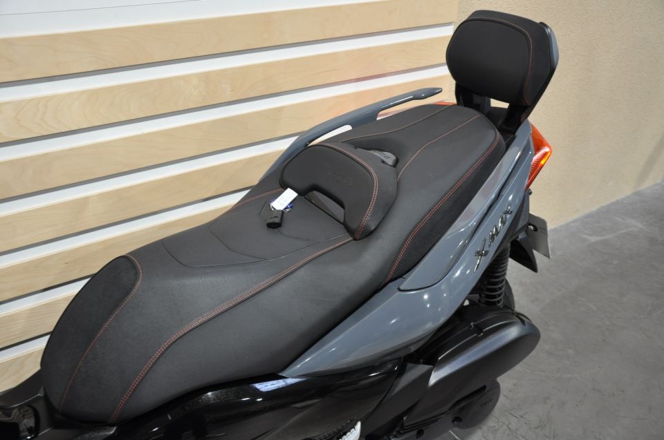 YAMAHA X-MAX 125 TECH MAX 4