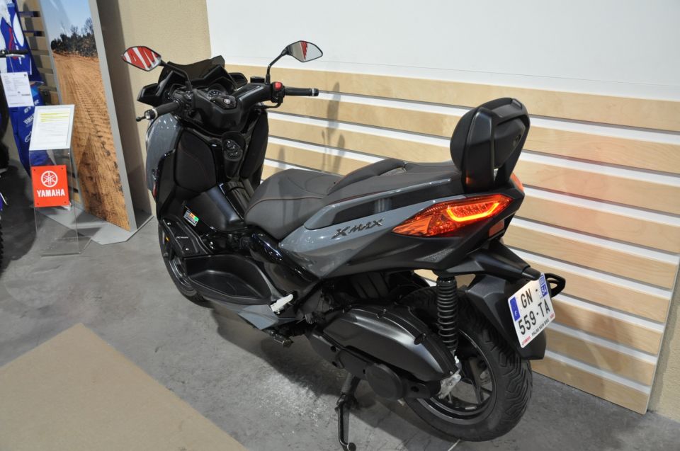 YAMAHA X-MAX 125 TECH MAX 4