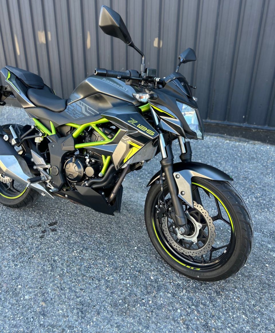 KAWASAKI Z-125 4