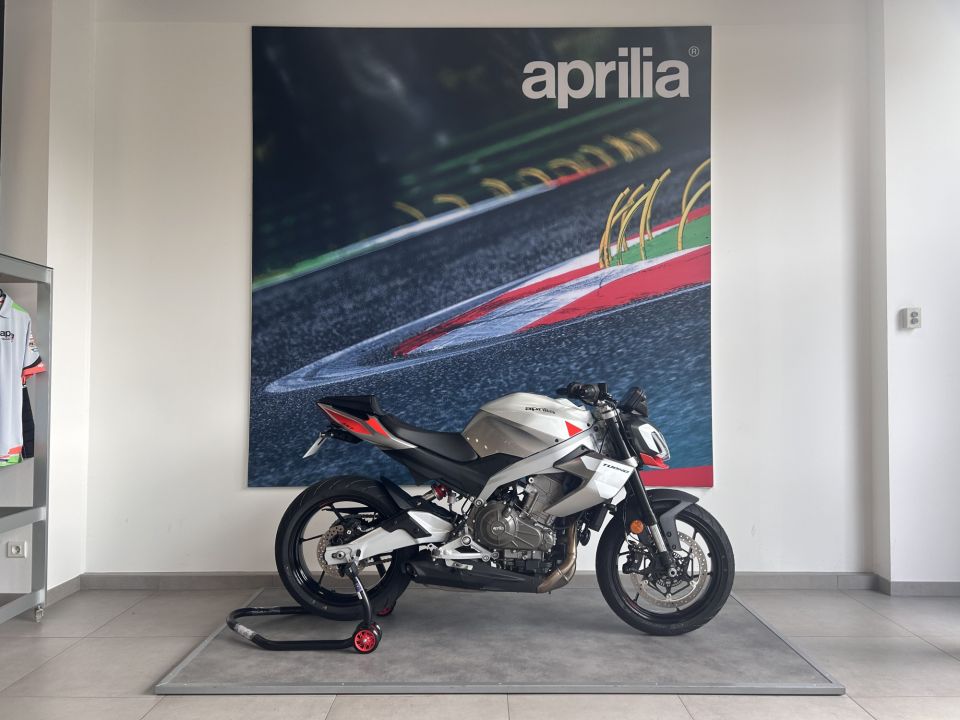 APRILIA TUONO 457 4
