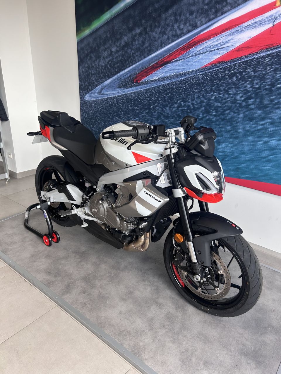 APRILIA TUONO 457 4