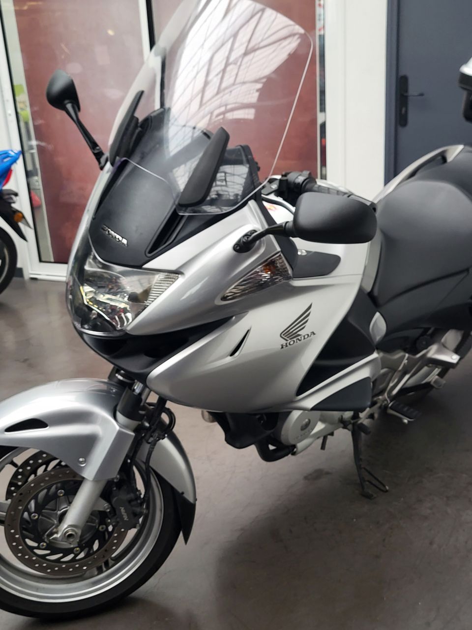 HONDA NT DEAUVILLE 700 ABS 4