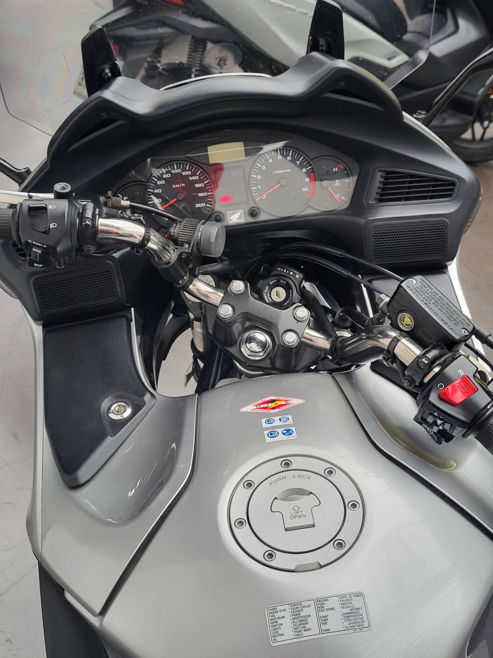 HONDA NT DEAUVILLE 700 ABS 4