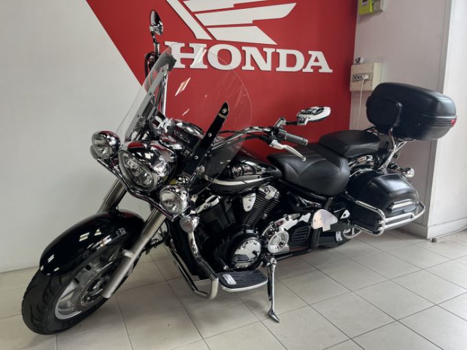 YAMAHA XVS 1300 4