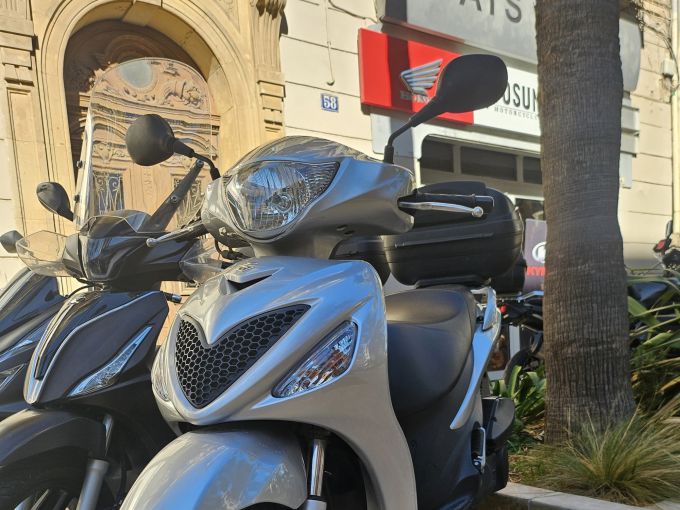 SUZUKI SIXTEEN 125 4