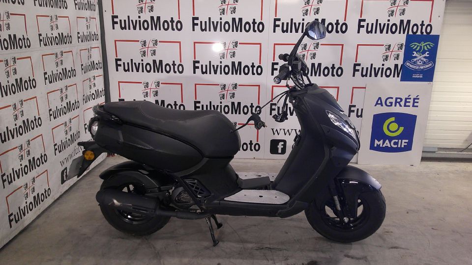 PEUGEOT STREET ZONE 50 4