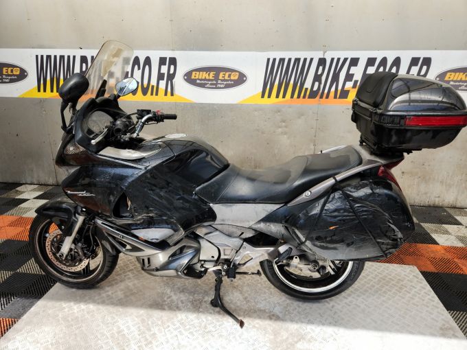 HONDA NT DEAUVILLE 650 4