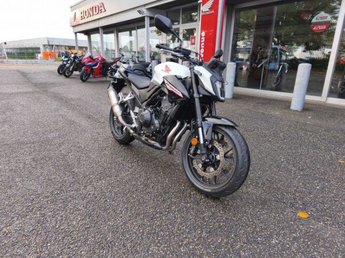 HONDA CB 500 Hornet 4