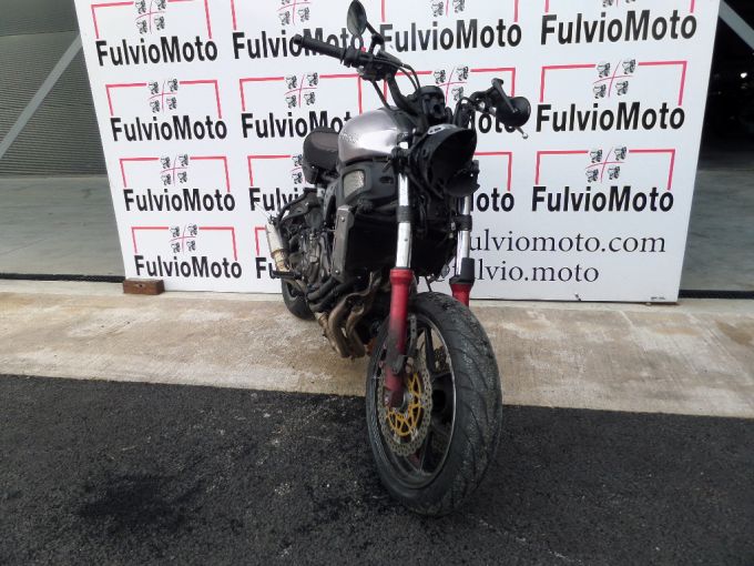 YAMAHA XSR 700 4