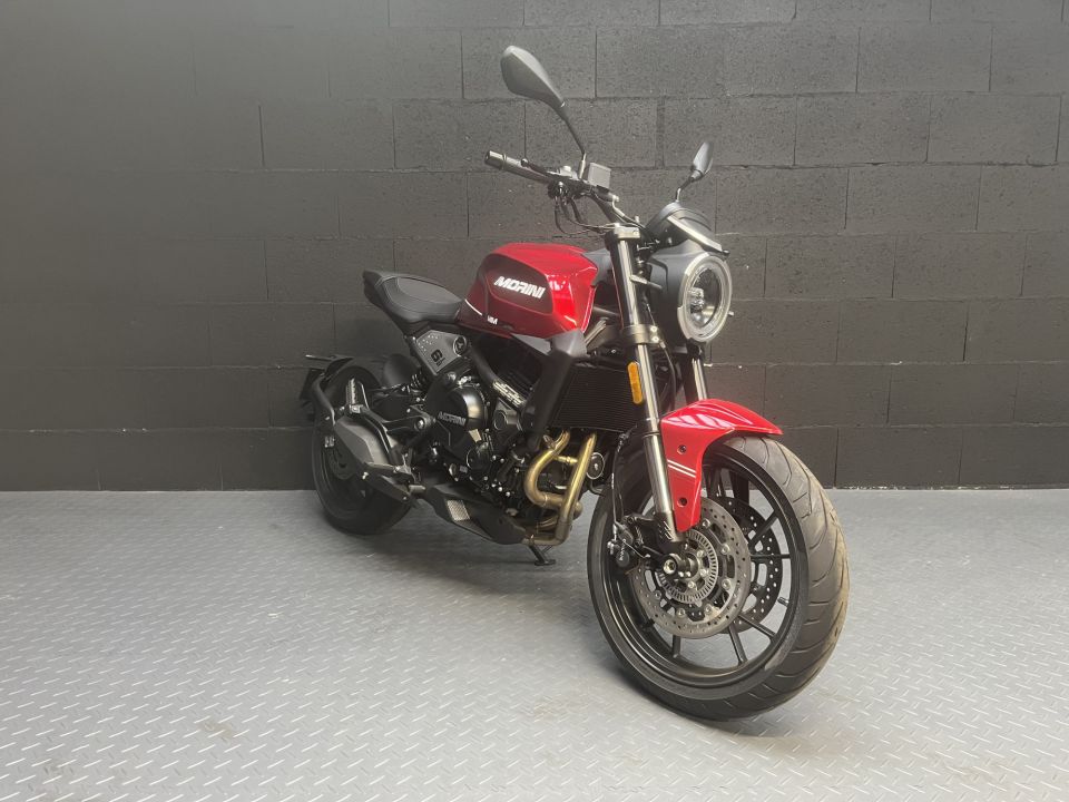 MOTO MORINI SEIEMMEZZO STR 4