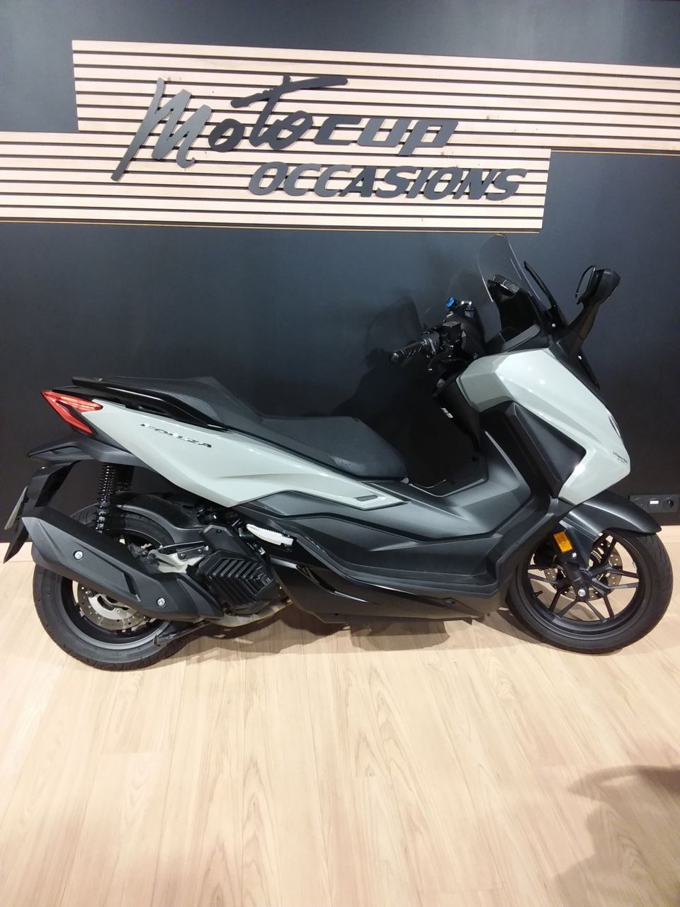 HONDA NSS FORZA 125 4