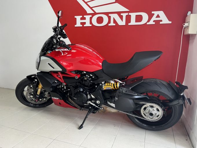 DUCATI DIAVEL 1260S 4