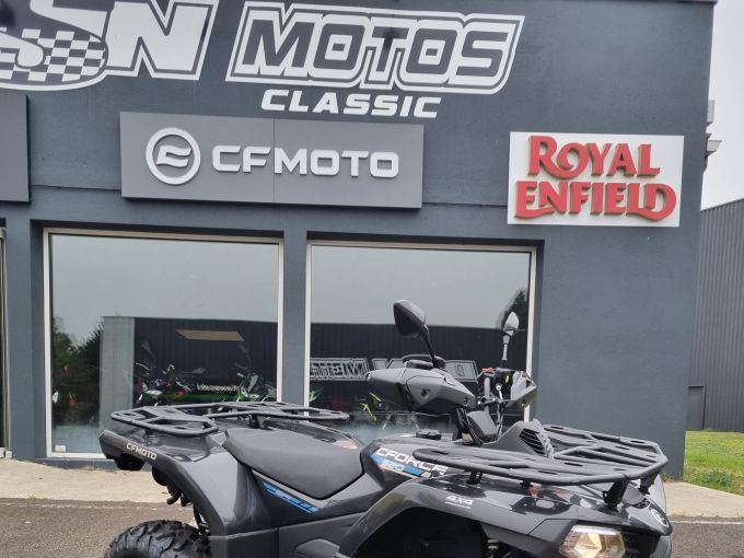 CF MOTO CFORCE 520 4