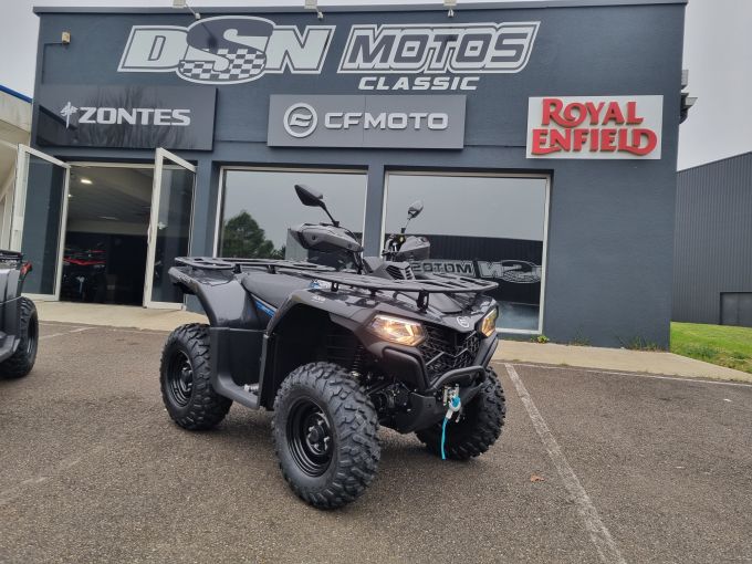 CF MOTO CFORCE 520 4
