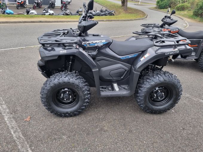 CF MOTO CFORCE 520 4