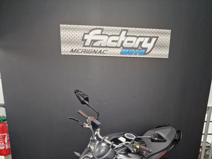 SUZUKI GLADIUS 650 ABS 4