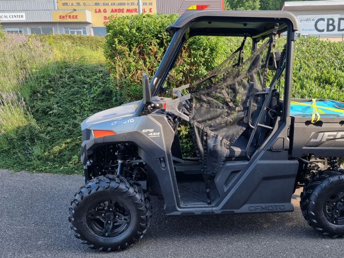 CF MOTO UFORCE 600 4
