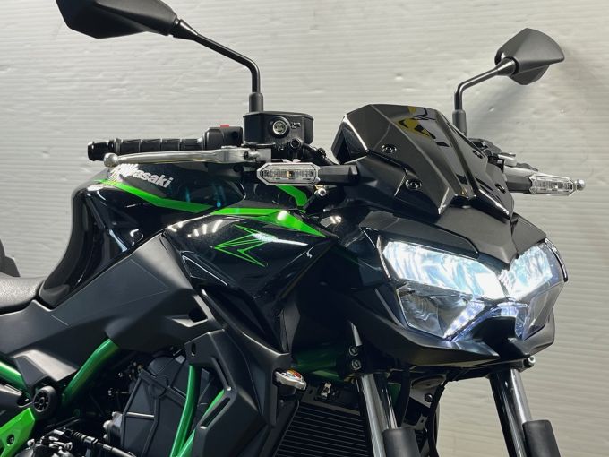 KAWASAKI Z 650 (47.5CV) 4