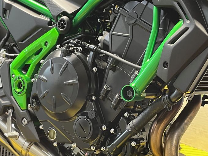 KAWASAKI Z 650 (47.5CV) 4