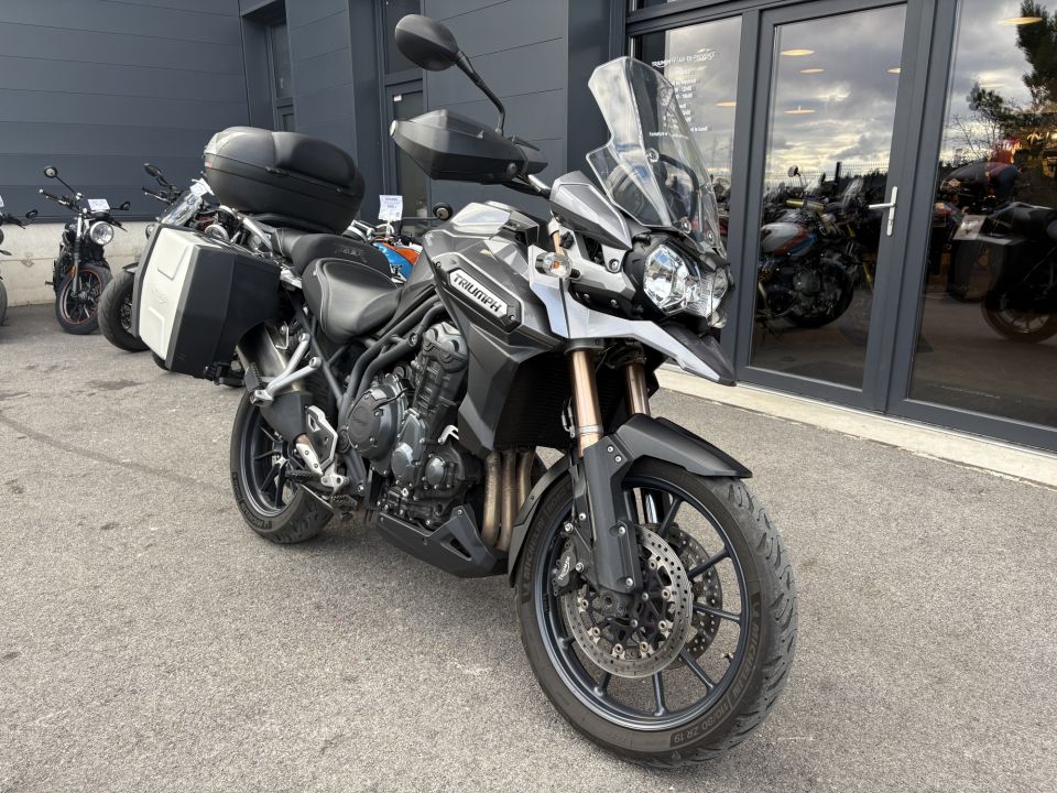 TRIUMPH TIGER 1200 EXPLORER 4