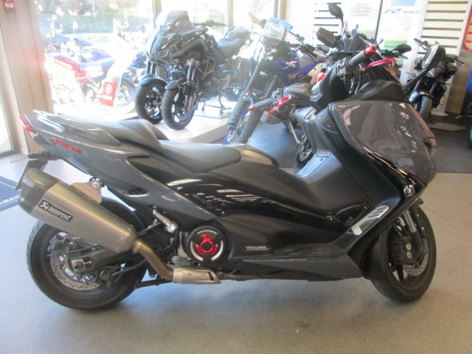 YAMAHA XP T-MAX 560 TECH MAX 4