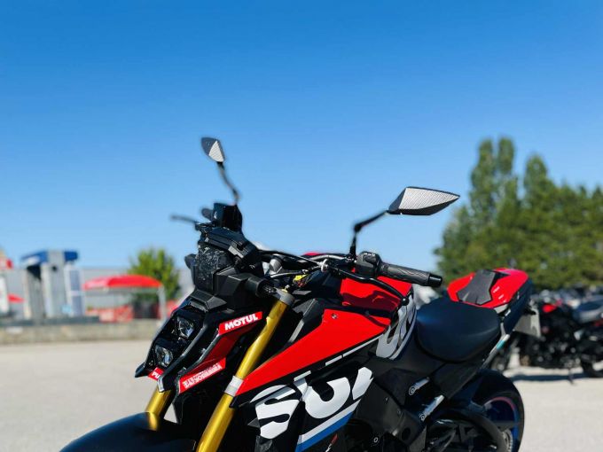 SUZUKI GSX-S 1000 SERT 4