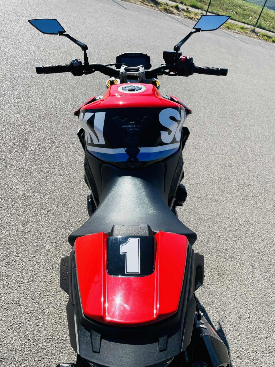 SUZUKI GSX-S 1000 SERT 4