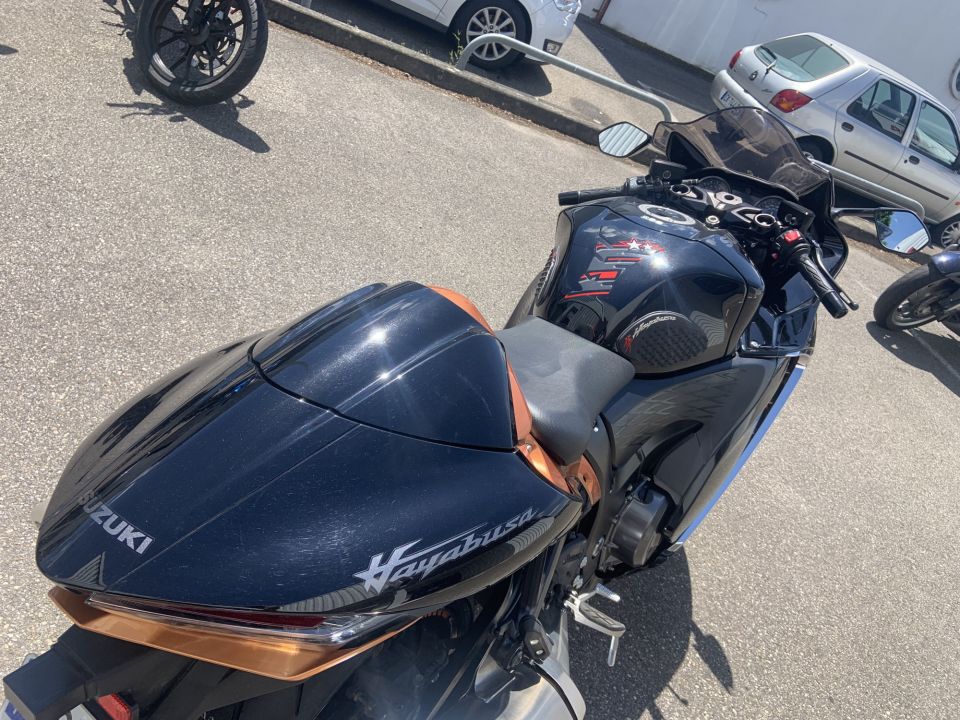 SUZUKI GSX-R 1300 HAYABUSA 4