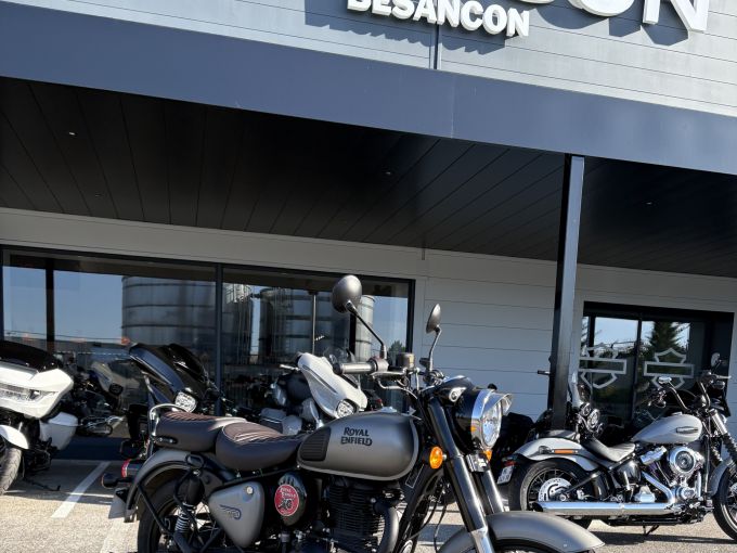 ROYAL ENFIELD CLASSIC 4