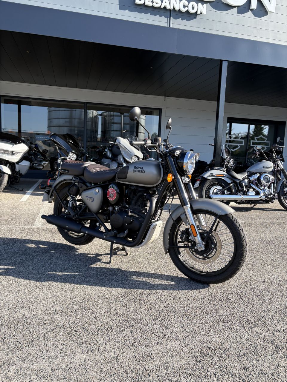 ROYAL ENFIELD CLASSIC 4