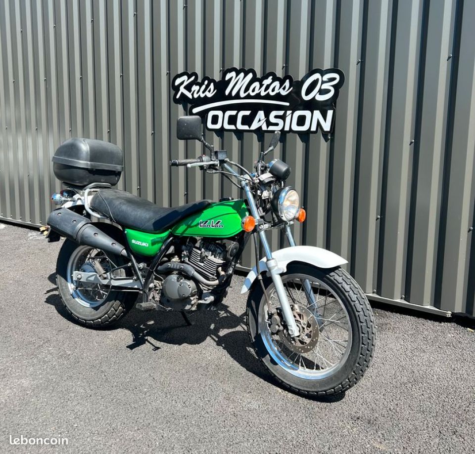 SUZUKI RV VAN VAN 125 4