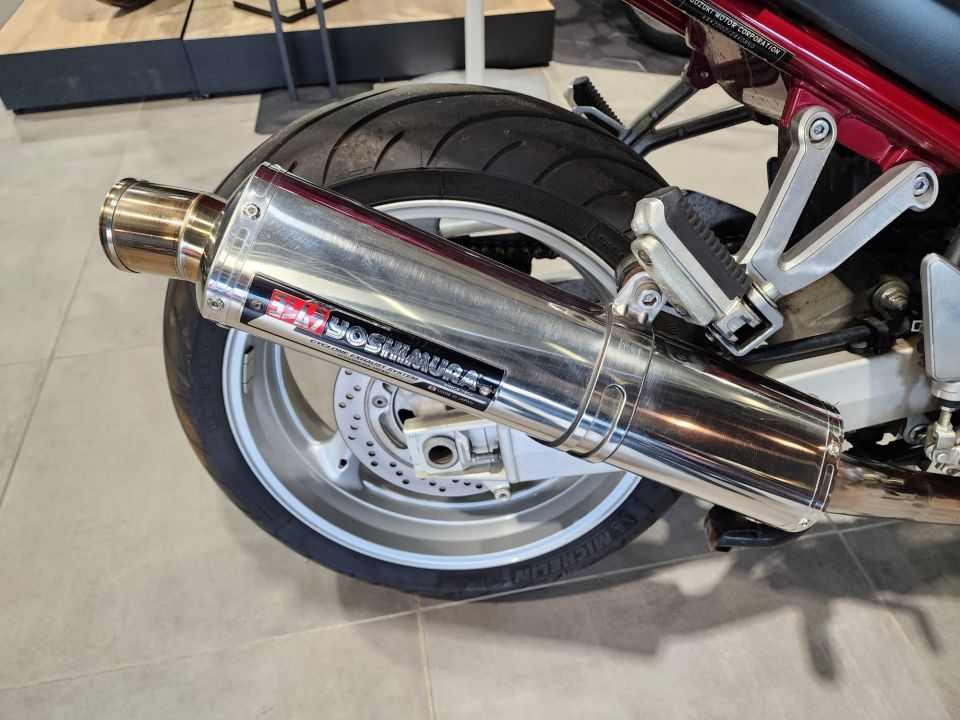 SUZUKI GSF 1200 N BANDIT 4