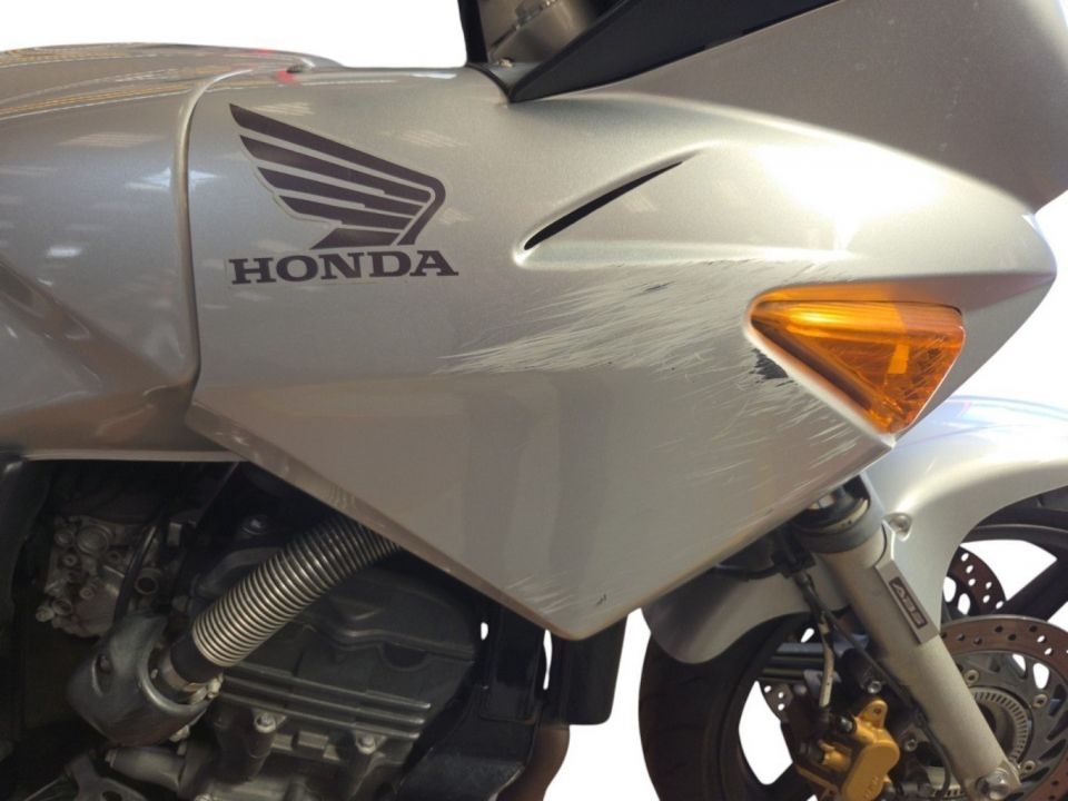 HONDA CBF 600 S 4