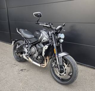 TRIUMPH TRIDENT 660 - 2023